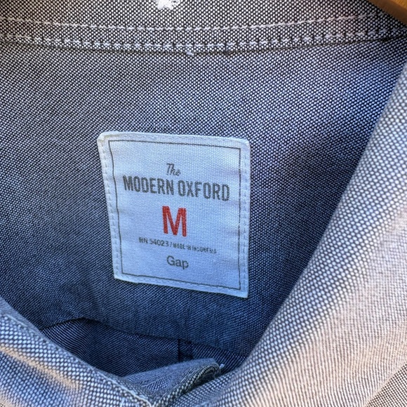 Modern Oxford Long Sleeve Shirt from Gap - Picture 3 of 3